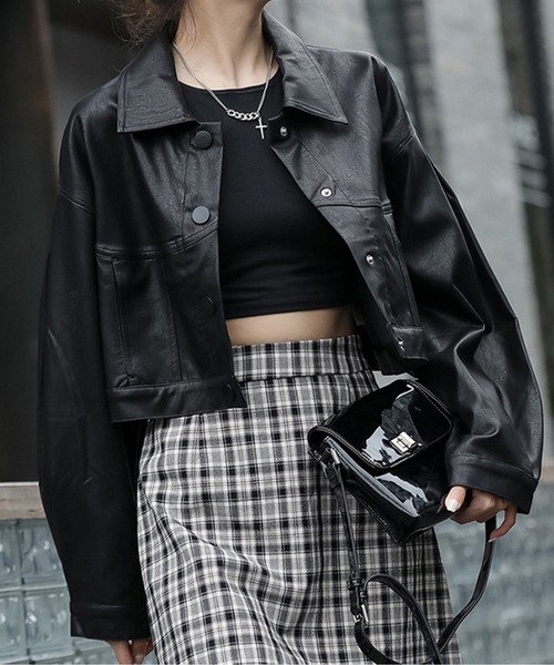 Chick(チック)の「▲SHORT FAKE LEATHER JACKET / ショート丈フェイクレザージャケット(ブルゾン・レディース・ブラック・S/M)」の5枚目の写真