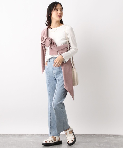 GLOBAL WORK(グローバルワーク)の「GOODデニムフレアパンツ/904774(デニムパンツ・レディース・ブルー/ネイビー/ライトブルー・SMALL/MEDIUM/LARGE/XS)」の5枚目の写真