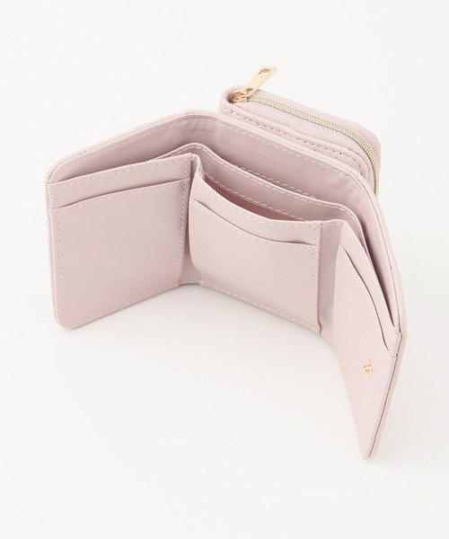美品キルティングピンクなが財布 美品MIU MIU ピンク キルティング 二つ折り財布 - メルカリ