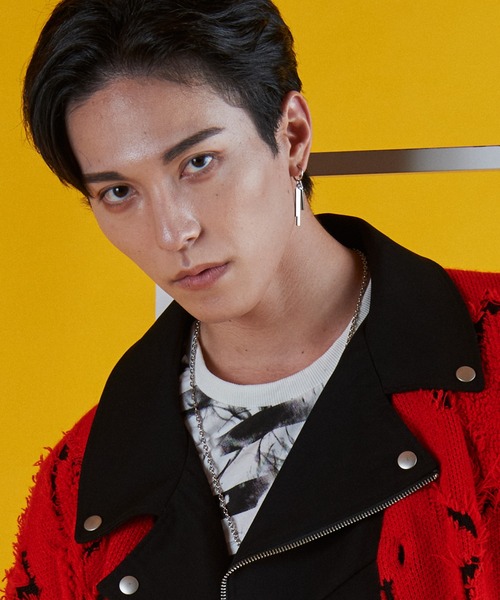 NO ID.（ノーアイディ）の「スクエアバーフェイクピアス（ピアス（片耳用）・メンズ・シルバー・ONE SIZE）」の19枚目の写真