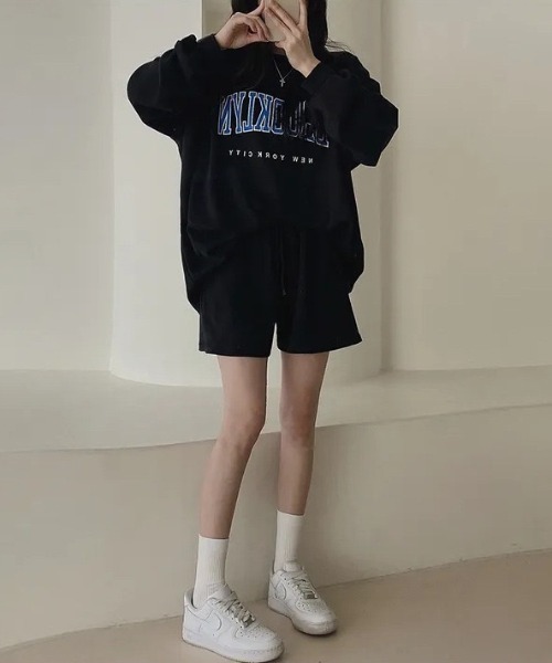 MYMOOD.（マイムード）の「【上下2点セット】カレッジロゴ スウェットセットアップ ルームウェア（その他ルームウェア・レディース・ブラック/ブルー/モカ・FREE）」の8枚目の写真