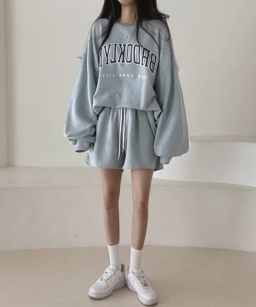 MYMOOD.（マイムード）の「【上下2点セット】カレッジロゴ スウェットセットアップ ルームウェア（その他ルームウェア・レディース・ブラック/ブルー/モカ・FREE）」の16枚目の写真