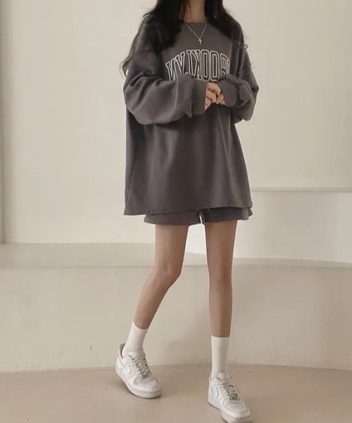 MYMOOD.（マイムード）の「【上下2点セット】カレッジロゴ スウェットセットアップ ルームウェア（その他ルームウェア・レディース・ブラック/ブルー/モカ・FREE）」の12枚目の写真