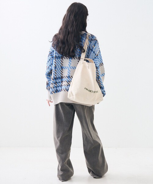 FREAK'S STORE（フリークスストア）の「ビッグ チェック柄 ニット/ビッグシルエット プルオーバーニット（ニット/セーター・レディース・サックスブルー/ネイビー/オレンジ・ﾌﾘ-）」の17枚目の写真