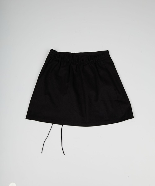 3.3 Field Trip （3.3フィールドトリップ）の「3.3 Field Trip／ストラップミニスカート 2991076（スカート・レディース・ブラック/カーキ・FREE）」の9枚目の写真