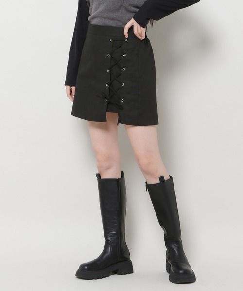 3.3 Field Trip （3.3フィールドトリップ）の「3.3 Field Trip／ストラップミニスカート 2991076（スカート・レディース・ブラック/カーキ・FREE）」の18枚目の写真