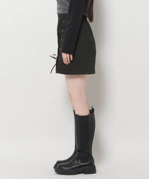 3.3 Field Trip （3.3フィールドトリップ）の「3.3 Field Trip／ストラップミニスカート 2991076（スカート・レディース・ブラック/カーキ・FREE）」の21枚目の写真