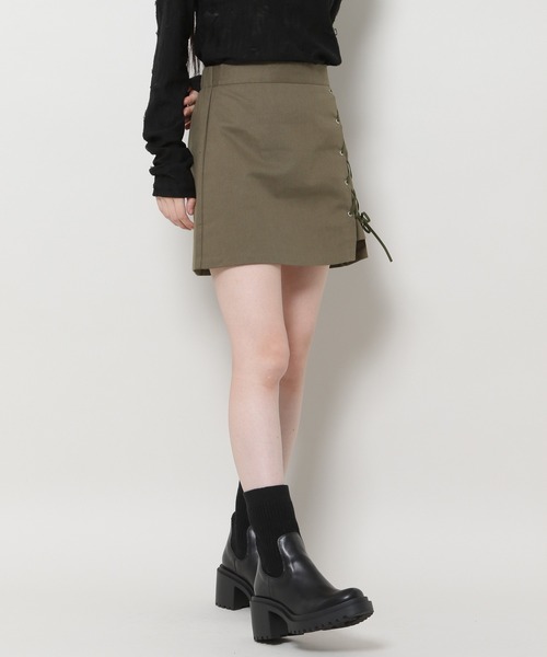 3.3 Field Trip （3.3フィールドトリップ）の「3.3 Field Trip／ストラップミニスカート 2991076（スカート・レディース・ブラック/カーキ・FREE）」の15枚目の写真
