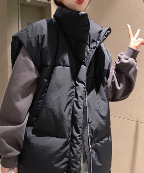 Achic(アシック)の「タンドネック ダウンライクベスト オーバーサイズ(テーラードジャケット・レディース・アイボリー/ブラック/グレー・M)」の16枚目の写真