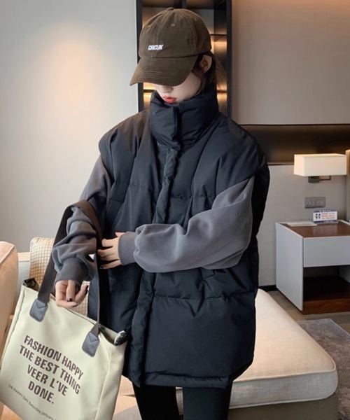 Achic(アシック)の「タンドネック ダウンライクベスト オーバーサイズ(テーラードジャケット・レディース・アイボリー/ブラック/グレー・M)」の18枚目の写真