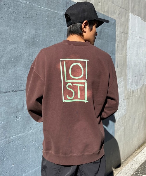 lost(ロスト)の「【ムラサキスポーツ別注】 lost/ロスト トレーナー スウェット バックプリント ブランドロゴ L23FW-B(スウェット・メンズ・ブラウン/ネイビー/チャコールグレー・XL/L/M)」の15枚目の写真