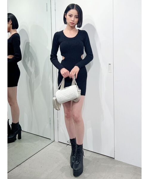 GYDA(ジェイダ)の「キルティング Cylinder バッグ(ハンドバッグ・レディース・ブラック/オフホワイト・FREE)」の9枚目の写真