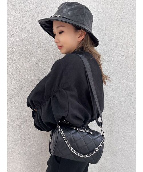 GYDA(ジェイダ)の「キルティング Cylinder バッグ(ハンドバッグ・レディース・ブラック/オフホワイト・FREE)」の11枚目の写真