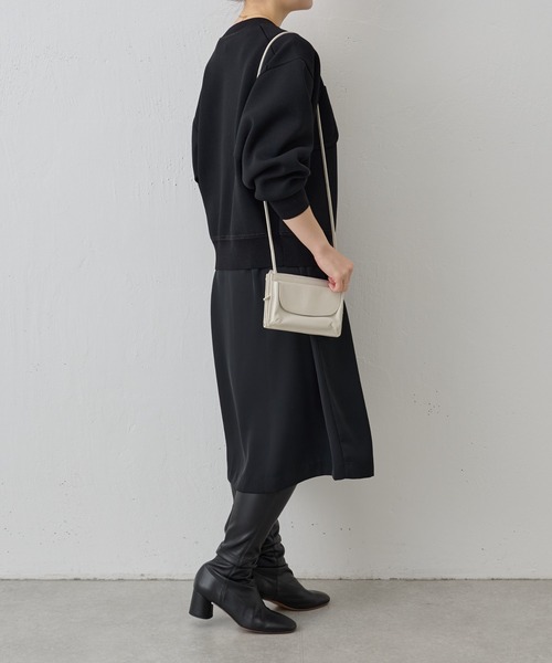 BEARDSLEY コクーン マルワンピース BEARDSLEY - 24AW新品✨BEARDSLEY ビアズリー マルワンピース