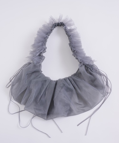 J1U by LA BELLE ETUDE（ジユウバイラベルエチュード）の「ギャザーフリルチュールドロストバッグ（ショルダーバッグ・レディース・ホワイト/ブラック/グレー・FREE）」の12枚目の写真