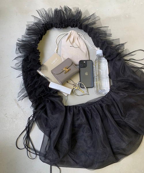 J1U by LA BELLE ETUDE（ジユウバイラベルエチュード）の「ギャザーフリルチュールドロストバッグ（ショルダーバッグ・レディース・ホワイト/ブラック/グレー・FREE）」の13枚目の写真