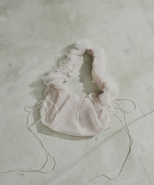 J1U by LA BELLE ETUDE（ジユウバイラベルエチュード）の「ギャザーフリルチュールドロストバッグ（ショルダーバッグ・レディース・ホワイト/ブラック/グレー・FREE）」の22枚目の写真