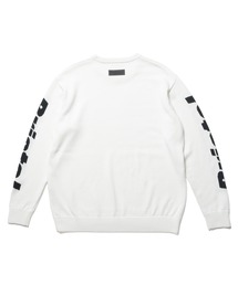 F.C.Real Bristol（エフシーレアルブリストル）の「BIG LOGO CREWNECK