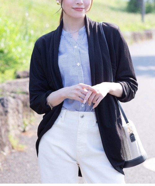 NAVY(ネイビー)の「UVカットトッパーカーディガン 制菌加工 UV対策 季節の変わり目に(カーディガン/ボレロ・レディース・ネイビー/ブラウン/ブラック/オリーブ/杢グレー・M/L/XL/S)」の1枚目の写真