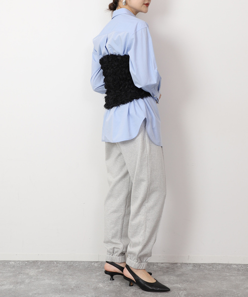 SLOBE IENA(スローブイエナ)の「【PROVOKE/プロヴォーク】フワラーモチーフベアトップ(その他トップス・レディース・ブラック/ホワイト・FREE)」の4枚目の写真