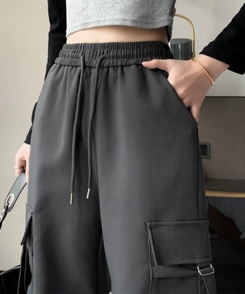 LADY LIKE(レディライク)の「ウエストゴムカーゴパンツ(カーゴパンツ・レディース・ブラック/ライトベージュ/グレー・M)」の12枚目の写真