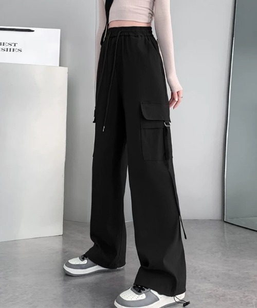 LADY LIKE(レディライク)の「ウエストゴムカーゴパンツ(カーゴパンツ・レディース・ブラック/ライトベージュ/グレー・M)」の17枚目の写真