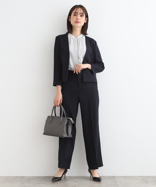 INDIVI（インディヴィ）の「◆【洗える／UVケア／接触冷感／SETUP可能】麻調ノーカラージャケット（スーツジャケット・レディース・ライトグレー系3/ナチュラル/ネイビー・40/38/36/34/19/15 /13/12/05/03/42/07/17）」の6枚目の写真