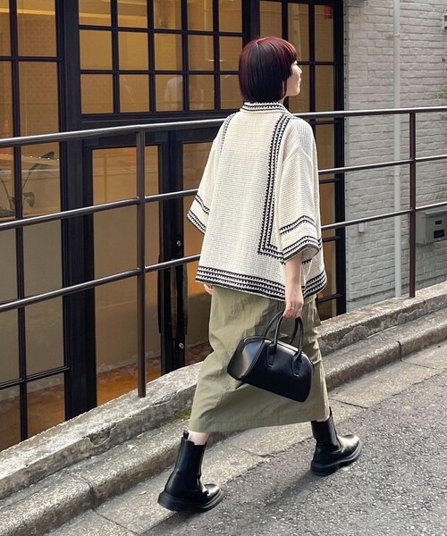 fredy emue（フレディエミュ）の「コットンレース刺繍シャツ（シャツ/ブラウス・レディース・ホワイト系その他/ブラック系その他・38）」の4枚目の写真