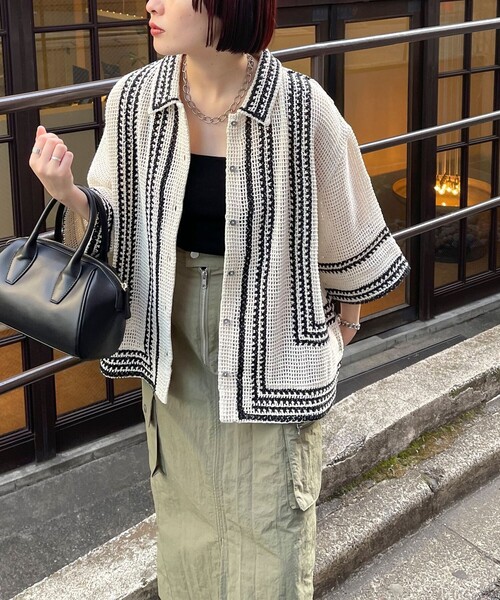 fredy emue（フレディエミュ）の「コットンレース刺繍シャツ（シャツ/ブラウス・レディース・ホワイト系その他/ブラック系その他・38）」の6枚目の写真