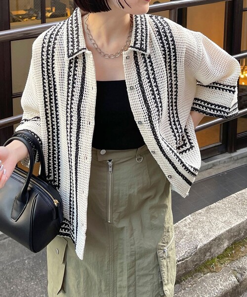 fredy emue（フレディエミュ）の「コットンレース刺繍シャツ（シャツ/ブラウス・レディース・ホワイト系その他/ブラック系その他・38）」の7枚目の写真