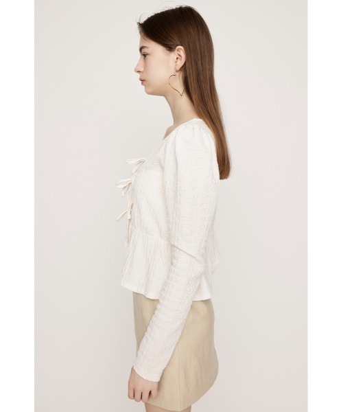 SLY(スライ)の「2WAY SWELLING JQ PUFF TOPS ツーウェイ スウェリング ジャガード パフ トップス(Tシャツ/カットソー・レディース・イエロー/アイボリー/ブラック・FREE)」の8枚目の写真