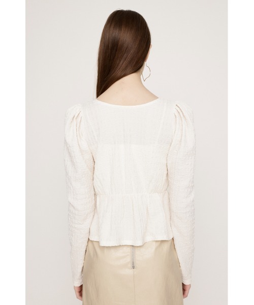 SLY(スライ)の「2WAY SWELLING JQ PUFF TOPS ツーウェイ スウェリング ジャガード パフ トップス(Tシャツ/カットソー・レディース・イエロー/アイボリー/ブラック・FREE)」の9枚目の写真