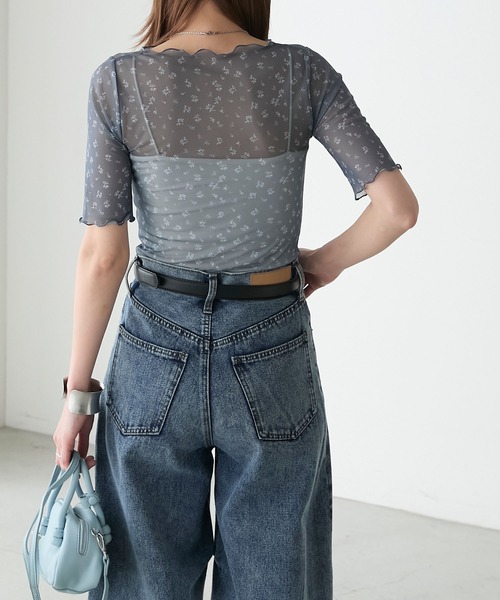 BONLECILL(ボンルシール)の「シアーメロー小花柄半袖プルオーバー/インナー(Tシャツ/カットソー・レディース・アイボリー/チャコールグレー/ライトグレー・FREE)」の10枚目の写真