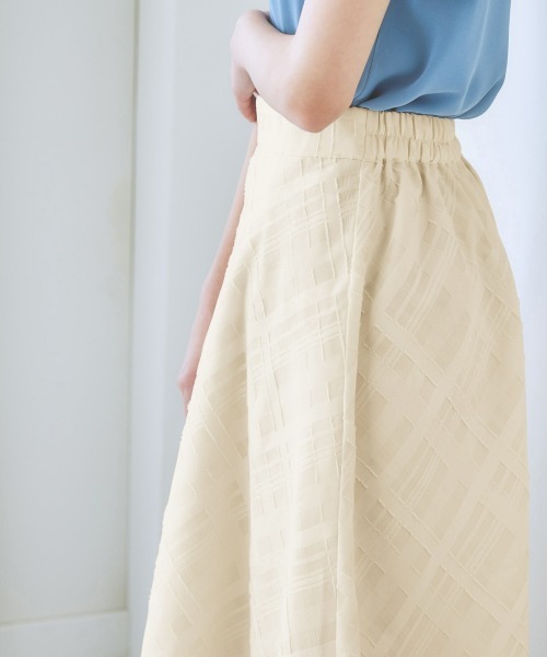 7days Life Styling(セブンデイズライフスタイリング)の「シアーチェックフレアスカート(スカート・レディース・ネイビー/ブラック/アイボリー・S/M/L/LL)」の11枚目の写真