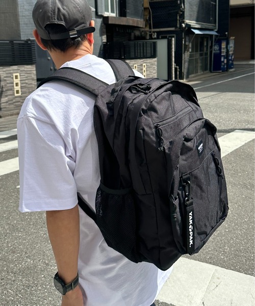 YAKPAK(ヤックパック)の「【YAKPAK】COLLEGE BACKPACK 大容量/A4B4収納可(バックパック/リュック・メンズ・ブラック・フリ-)」の9枚目の写真