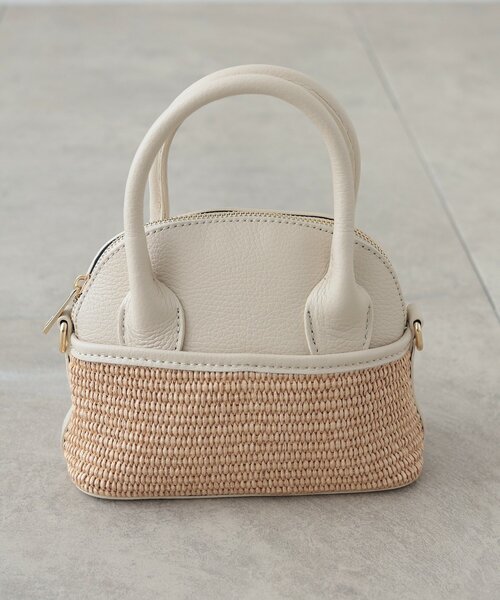 GALLEST（ギャレスト）の「◆【AULENTTI】コンビショルダーバッグ（ショルダーバッグ・レディース・ブラック/ベージュ・00）」の3枚目の写真