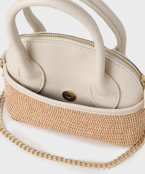 GALLEST（ギャレスト）の「◆【AULENTTI】コンビショルダーバッグ（ショルダーバッグ・レディース・ブラック/ベージュ・00）」の12枚目の写真