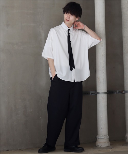 SITRY(シトリー)の「Wide Dress Shirt with Tie/ネクタイ付き ワイド 半袖 ドレスシャツ(シャツ/ブラウス・メンズ・チャコールグレー/ホワイト/ブラック・L/M/XL)」の9枚目の写真