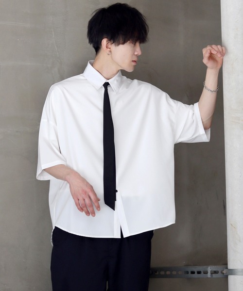 SITRY(シトリー)の「Wide Dress Shirt with Tie/ネクタイ付き ワイド 半袖 ドレスシャツ(シャツ/ブラウス・メンズ・チャコールグレー/ホワイト/ブラック・L/M/XL)」の4枚目の写真