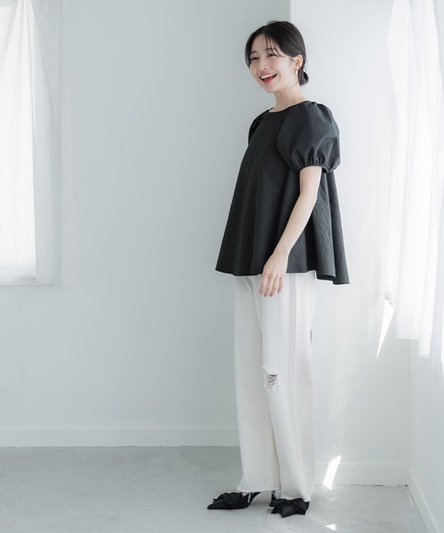 coca(coca)(コカ)の「【WEB限定セール】上品エンボスAラインパフスリーブブラウス(シャツ/ブラウス・レディース・ブラック/ピンク系その他・L/M)」の6枚目の写真