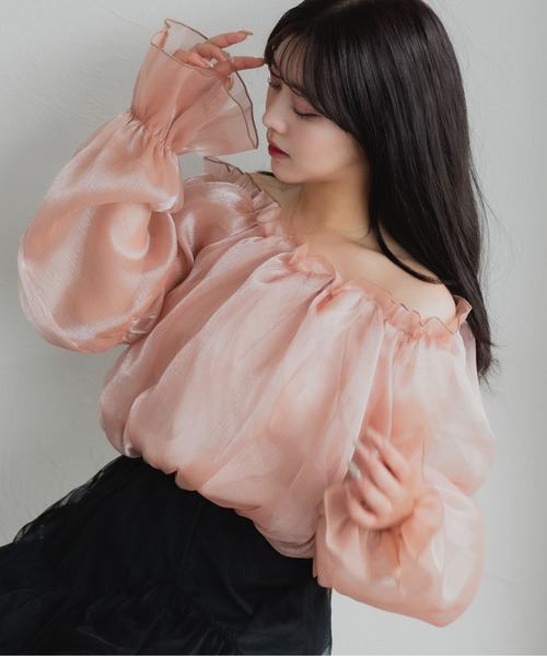 fupel(フぺル)の「シアーオフショルブラウス(シャツ/ブラウス・レディース・グレー/ピンク・FREE)」の1枚目の写真
