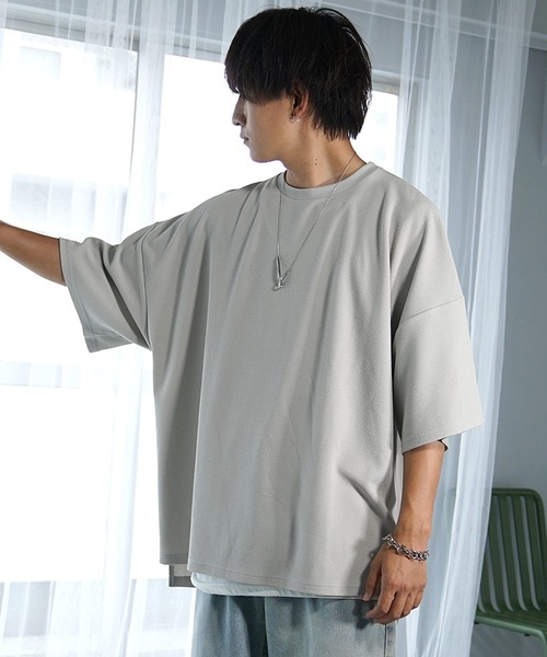 MinoriTY（マイノリティ）の「【MinoriTY】梨地ビッグドルマンスリットトレーナー Tシャツ 半袖カットソー メンズ 秋服 スウェット ビッグシルエット ルーズフィット オーバーサイズ 半袖Tシャツ プルオーバー 夏服（Tシャツ/カットソー・メンズ・ブルー/ブラック/オリーブ/ピンク/ライトグレー/サンドベージュ/チャコール・S/M/L）」の22枚目の写真