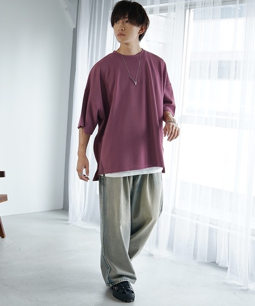 MinoriTY（マイノリティ）の「【MinoriTY】梨地ビッグドルマンスリットトレーナー Tシャツ 半袖カットソー メンズ 秋服 スウェット ビッグシルエット ルーズフィット オーバーサイズ 半袖Tシャツ プルオーバー 夏服（Tシャツ/カットソー・メンズ・ブルー/ブラック/オリーブ/ピンク/ライトグレー/サンドベージュ/チャコール・S/M/L）」の14枚目の写真