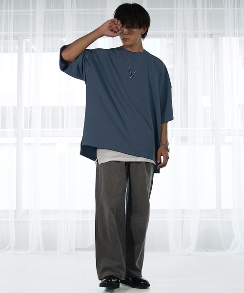 MinoriTY（マイノリティ）の「【MinoriTY】梨地ビッグドルマンスリットトレーナー Tシャツ 半袖カットソー メンズ 秋服 スウェット ビッグシルエット ルーズフィット オーバーサイズ 半袖Tシャツ プルオーバー 夏服（Tシャツ/カットソー・メンズ・ブルー/ブラック/オリーブ/ピンク/ライトグレー/サンドベージュ/チャコール・S/M/L）」の11枚目の写真