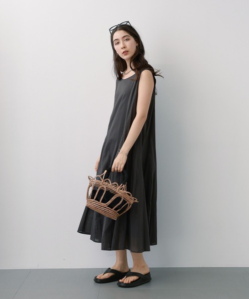 saloon（サルーン）の「SALOON(サルーン)/コットンボイル2WAYワンピース【手洗い可】（ワンピース・レディース・ブラック/オレンジ/マルチ・FREE）」の9枚目の写真