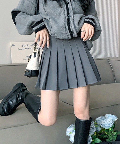 REMUR(レミュール)の「プリーツミニスカート インナーパンツ付き(スカート・レディース・グレー/ブラック/ブラウン/ホワイト・L/M/S)」の22枚目の写真