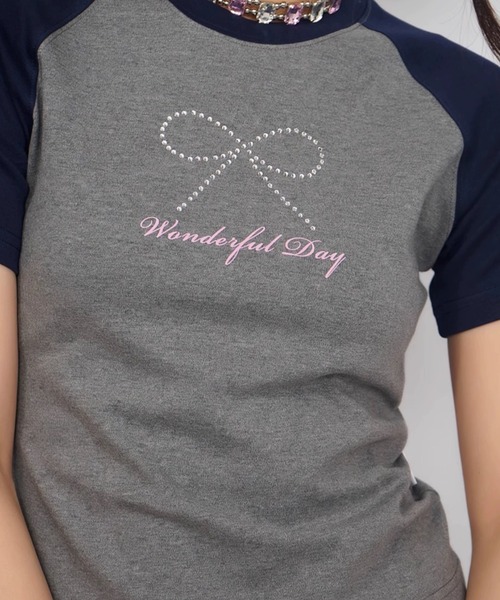 A'GEM9(エージェムナイン)の「A'GEM/9 × .kom 『CORYSTUDIO/コリースタジオ』リボンラグラン半袖カットソー(Tシャツ/カットソー・レディース・グレー・S/M)」の4枚目の写真