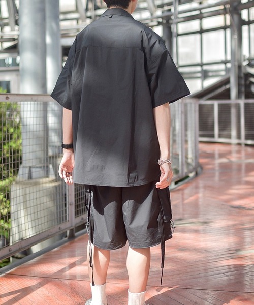 INTERPLAY（インタープレイ）の「【INTERPLAY x たいが】カーゴ ドローストリングス ショートパンツ（カーゴパンツ・メンズ・ブラック/カーキ/ベージュ・FREE）」の15枚目の写真