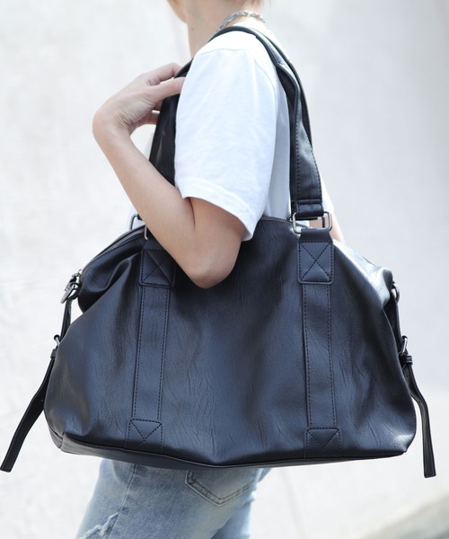 florist（フローリスト）の「【2WAY・大容量】ヴィーガンレザーシンプルボストンバッグ/トラベルバッグ（ボストンバッグ・レディース・オフホワイト/ブラック/キャメル・FREE）」の14枚目の写真