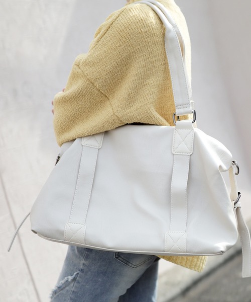 florist（フローリスト）の「【2WAY・大容量】ヴィーガンレザーシンプルボストンバッグ/トラベルバッグ（ボストンバッグ・レディース・オフホワイト/ブラック/キャメル・FREE）」の20枚目の写真